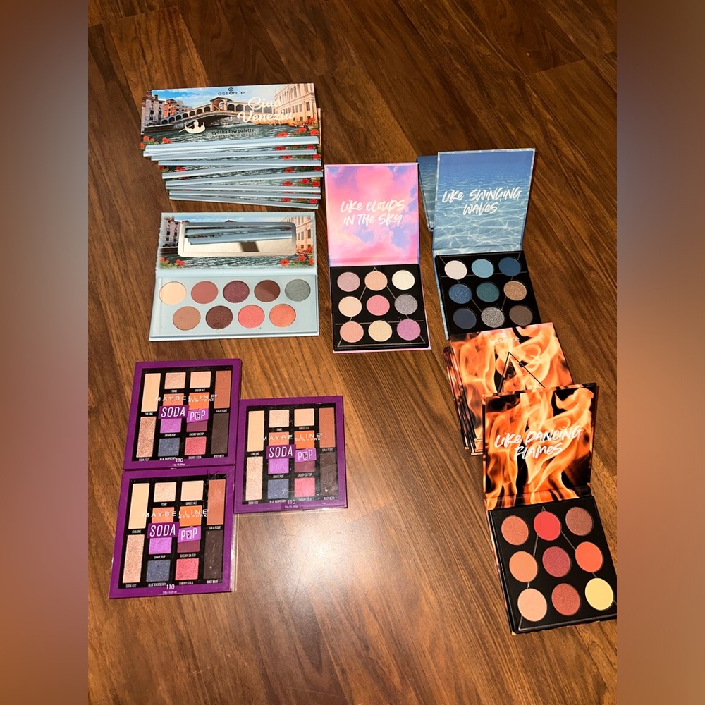 Eyeshadow Makeup Palettes Bundle NEW!